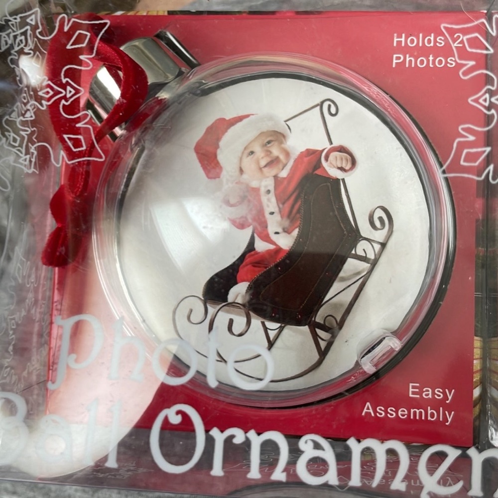 Picture ornament